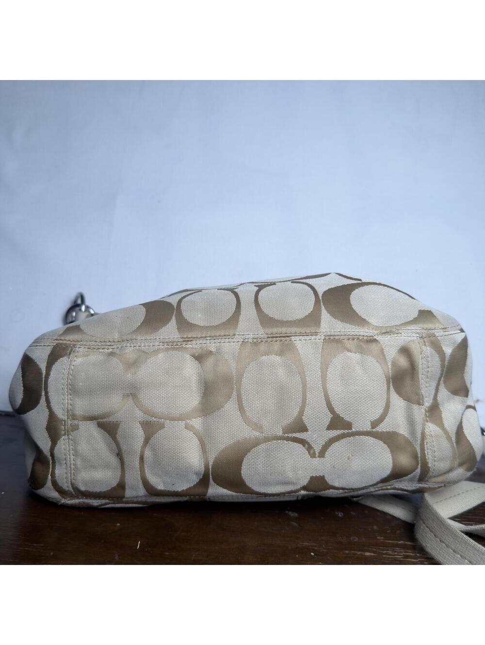 Coach Signature Monogram Hobo Bag Tan White Y2K Shoulder Bag F19281 - Picture 8 of 8